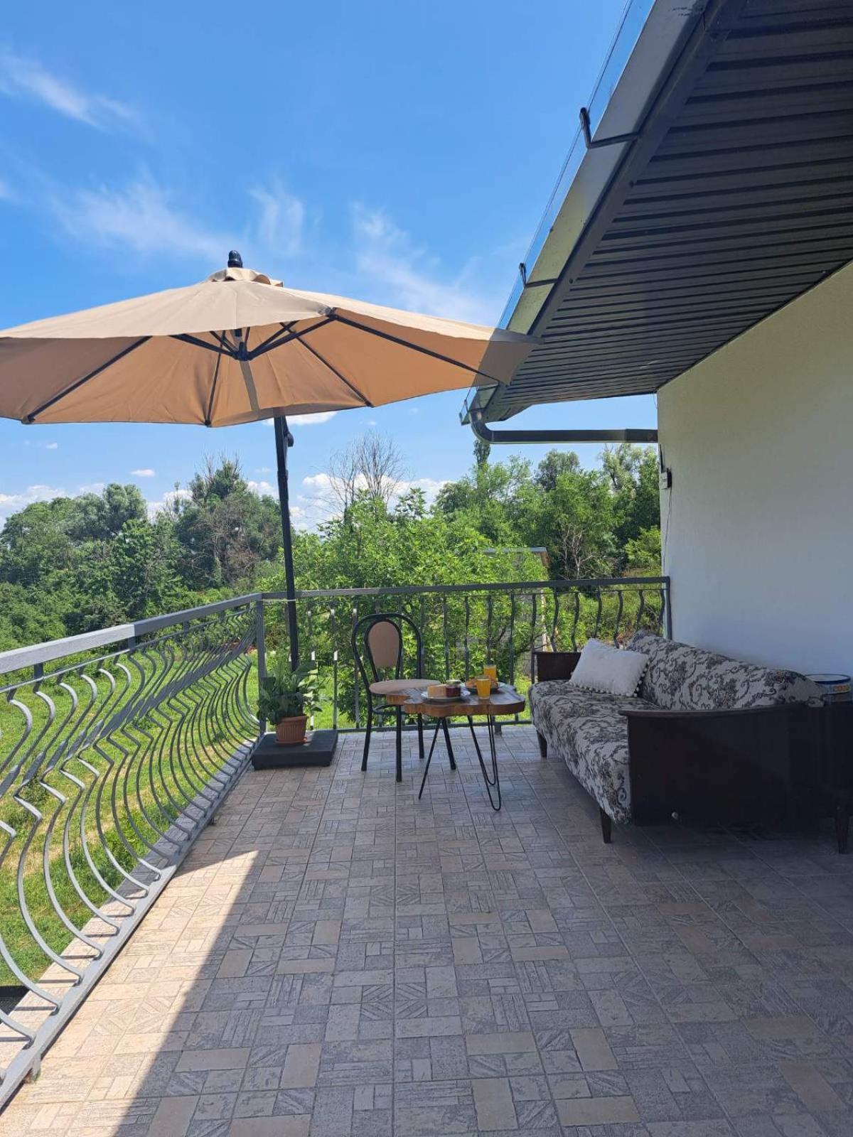 Guest House Green River Ljubuski Exterior photo