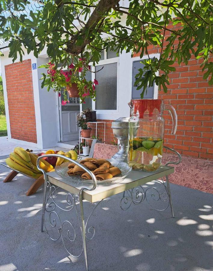 Guest House Green River Ljubuski Exterior photo